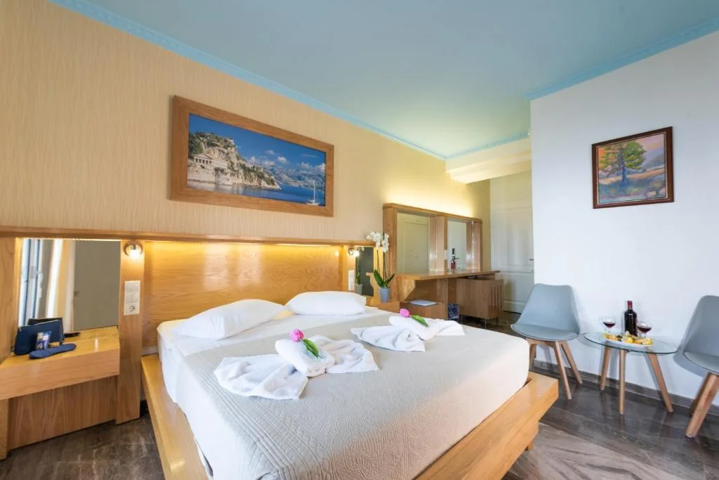 Lido Corfu Sun Hotel: another view