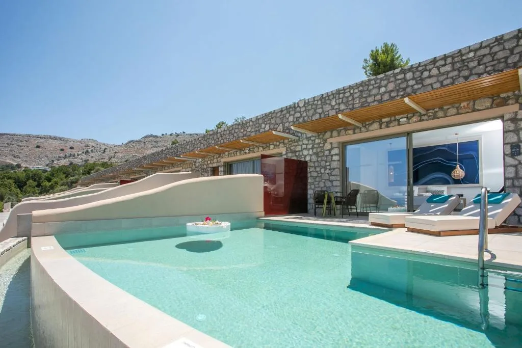 Lindos Bay Hotel: another view