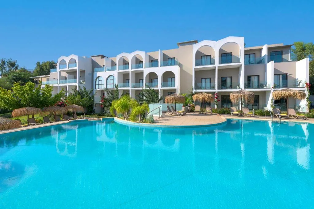 Lindos Breeze Beach Hotel: another view