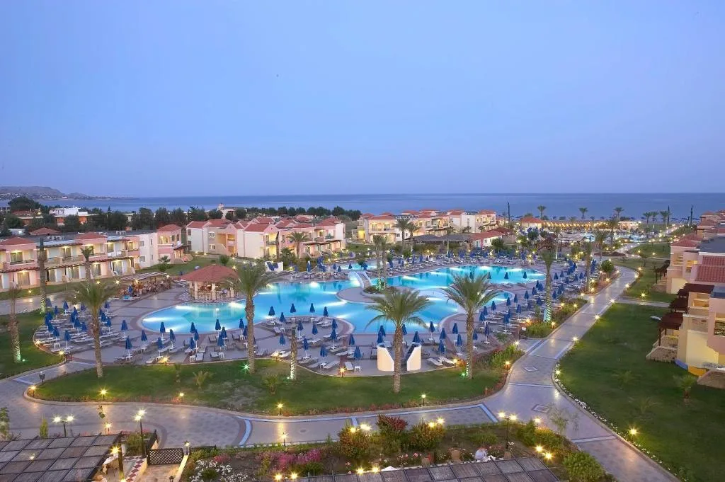 Lindos Princess Beach Hotel: another view