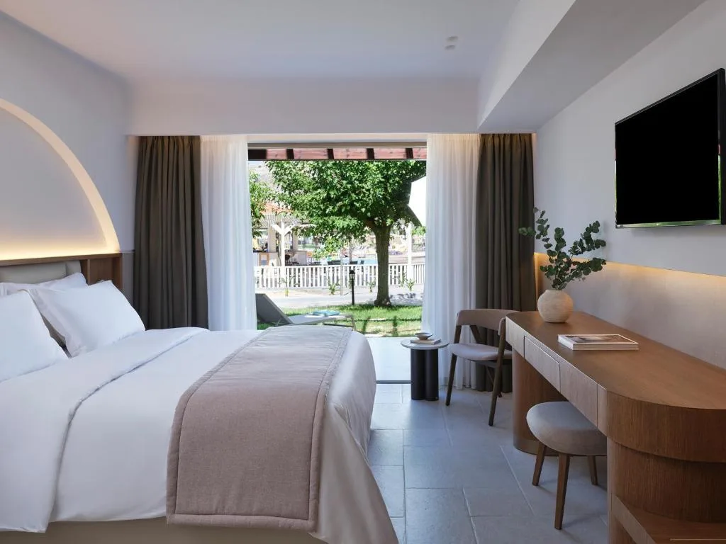 Lindos Princess Beach Hotel: another view