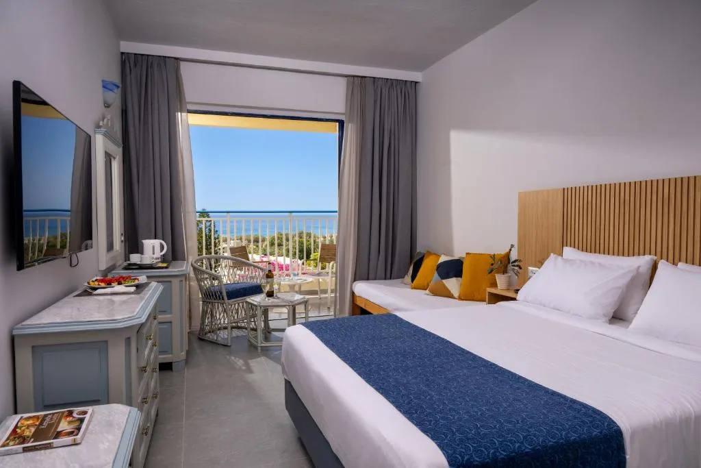 Mare Blue Hotel: another view