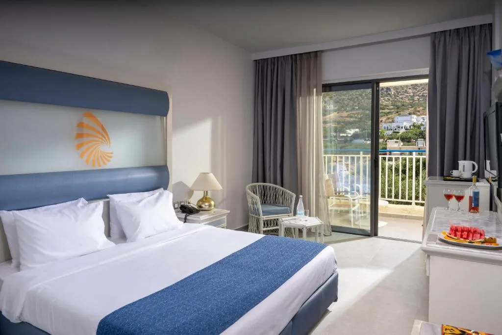 Mare Blue Hotel: another view