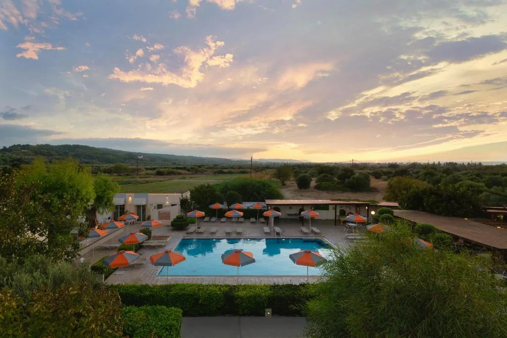 Meliton Hotel: another view