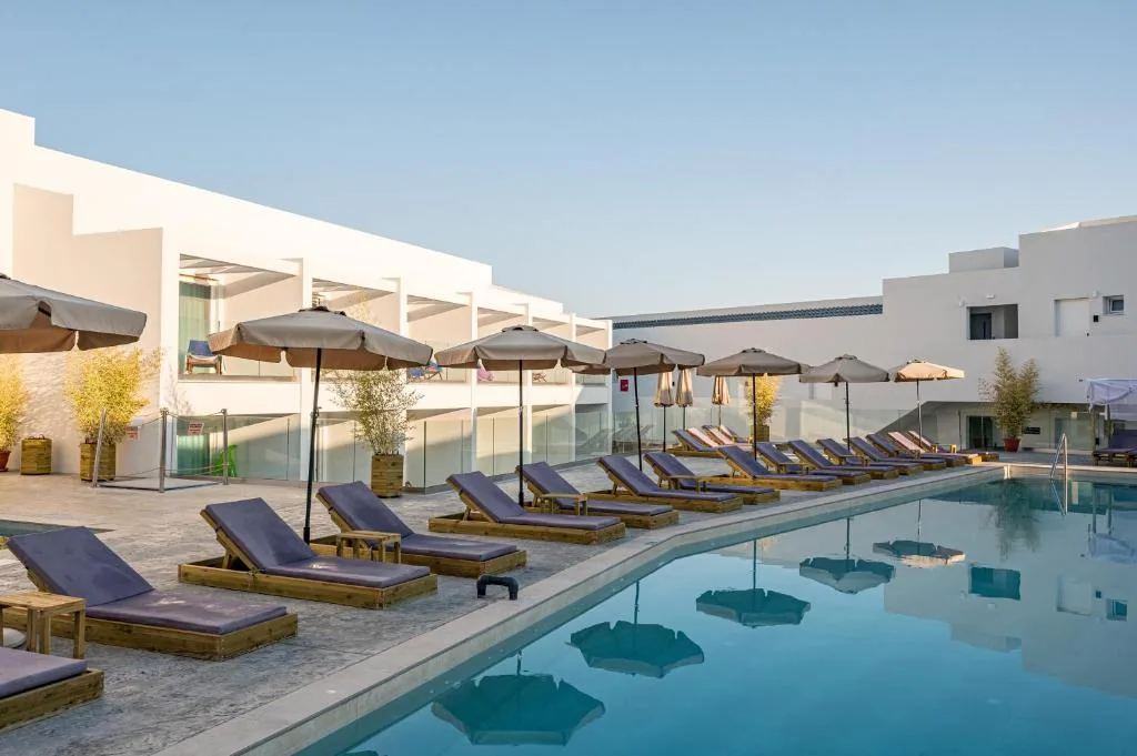 Mirage Bleu Hotel: another view