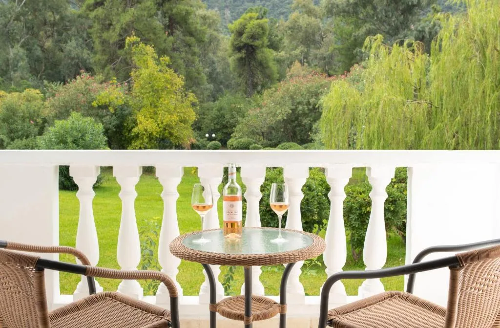 Mitsis Galini: another view