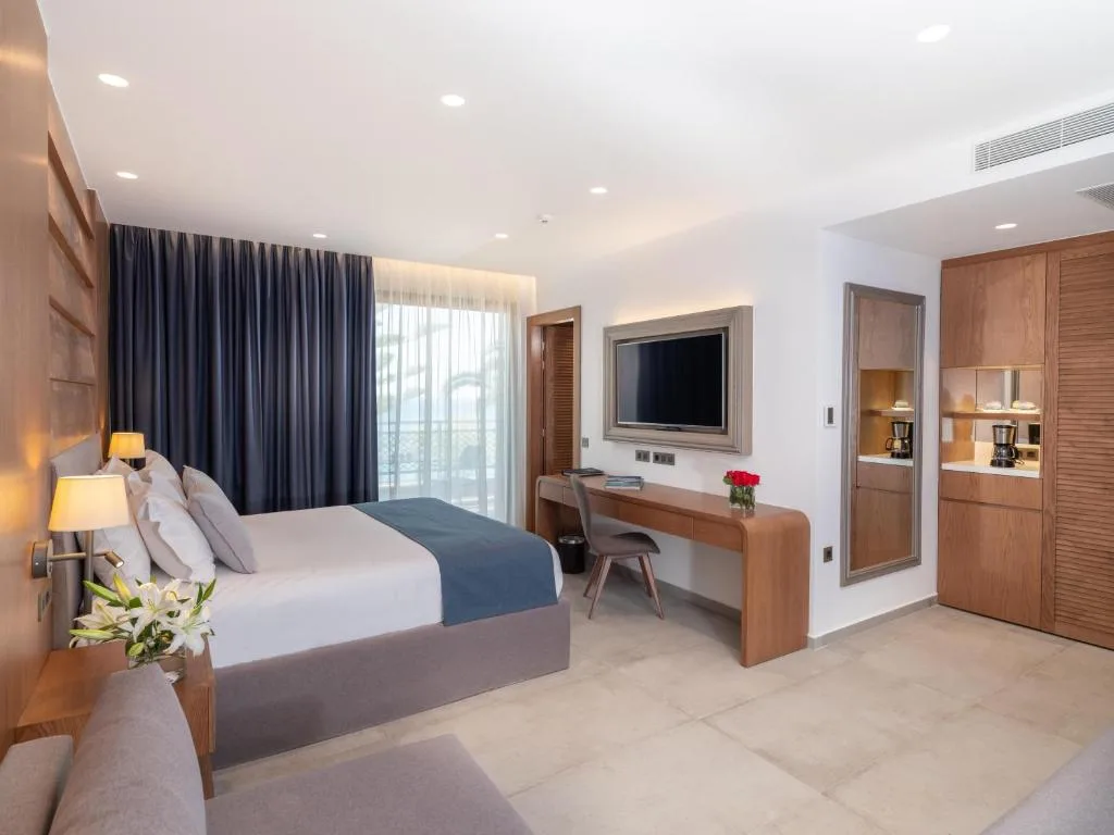 Nana Golden Beach Resort & Spa: another view