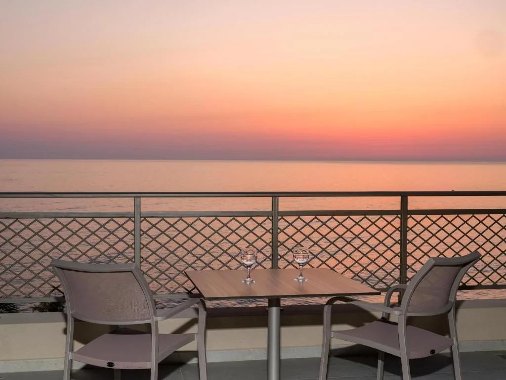 Nana Golden Beach Resort & Spa: another view