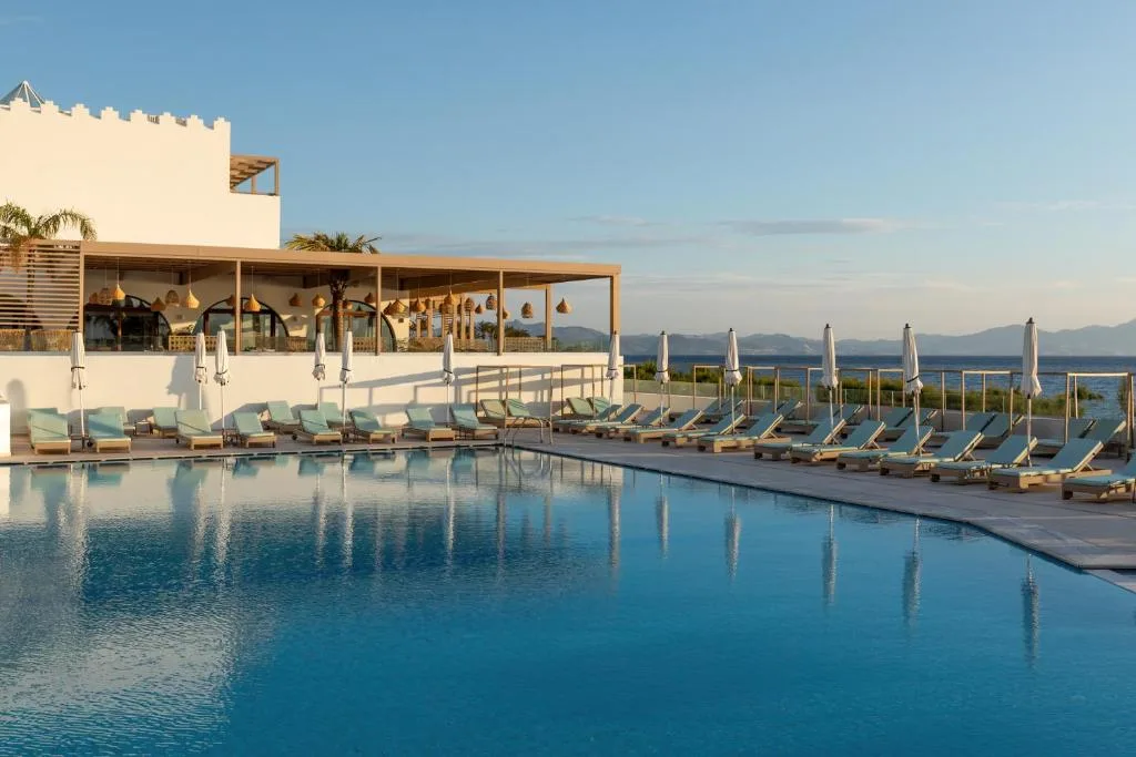 Oceanis Beach & Spa Resort: another view