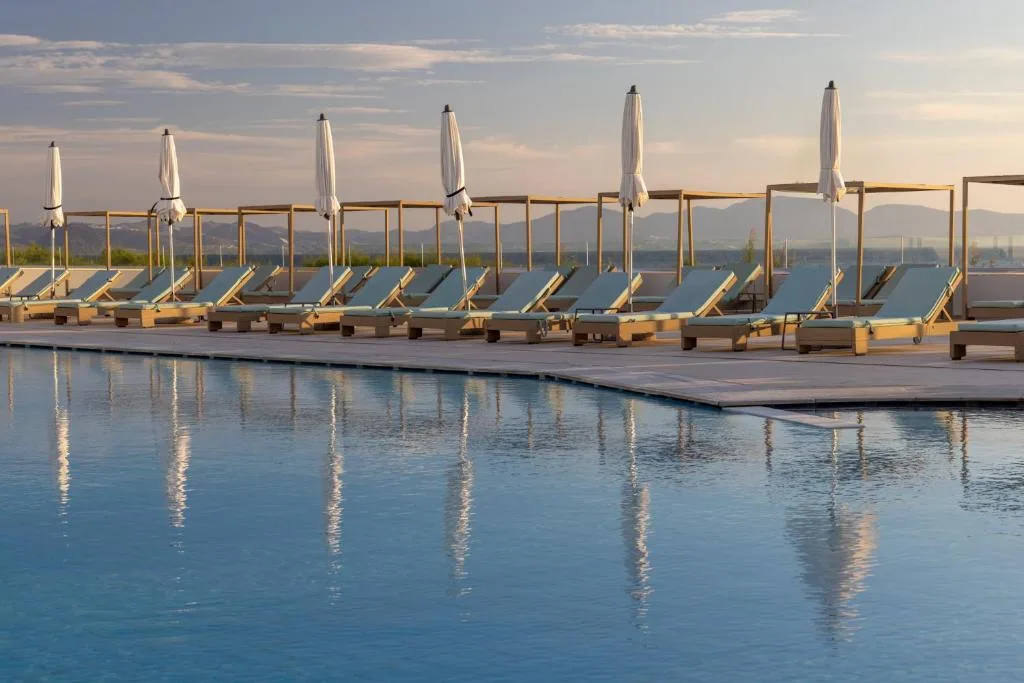 Oceanis Beach & Spa Resort: another view