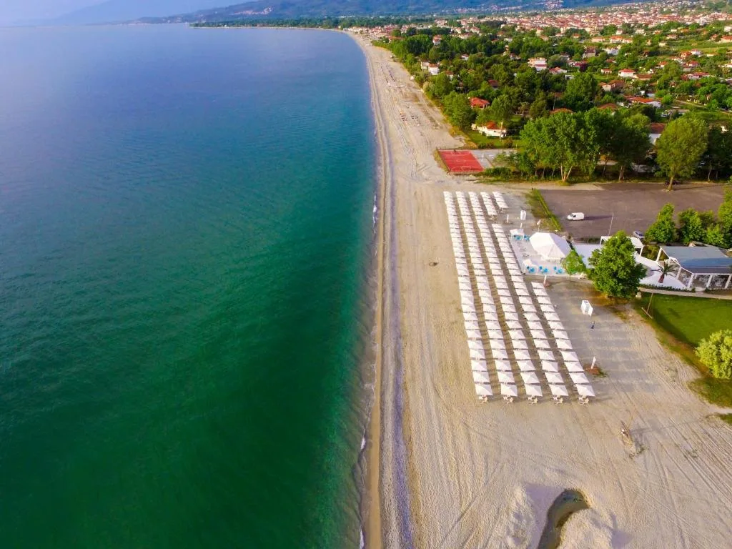 Olympian Bay Grand Resort: another view