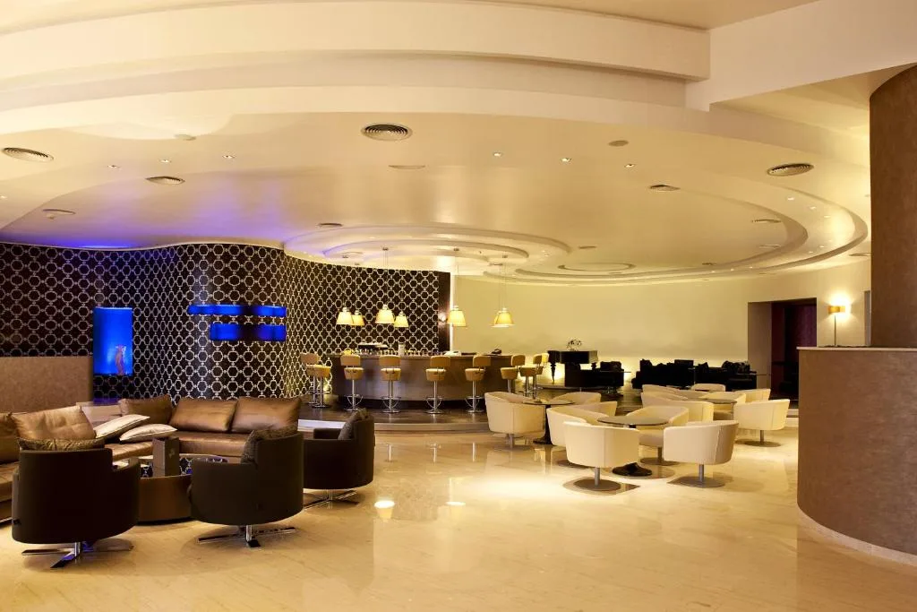 Olympic Palace Hotel: another view