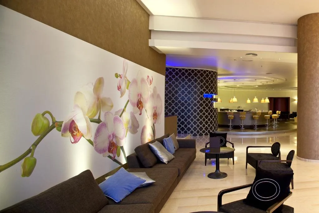 Olympic Palace Hotel: another view