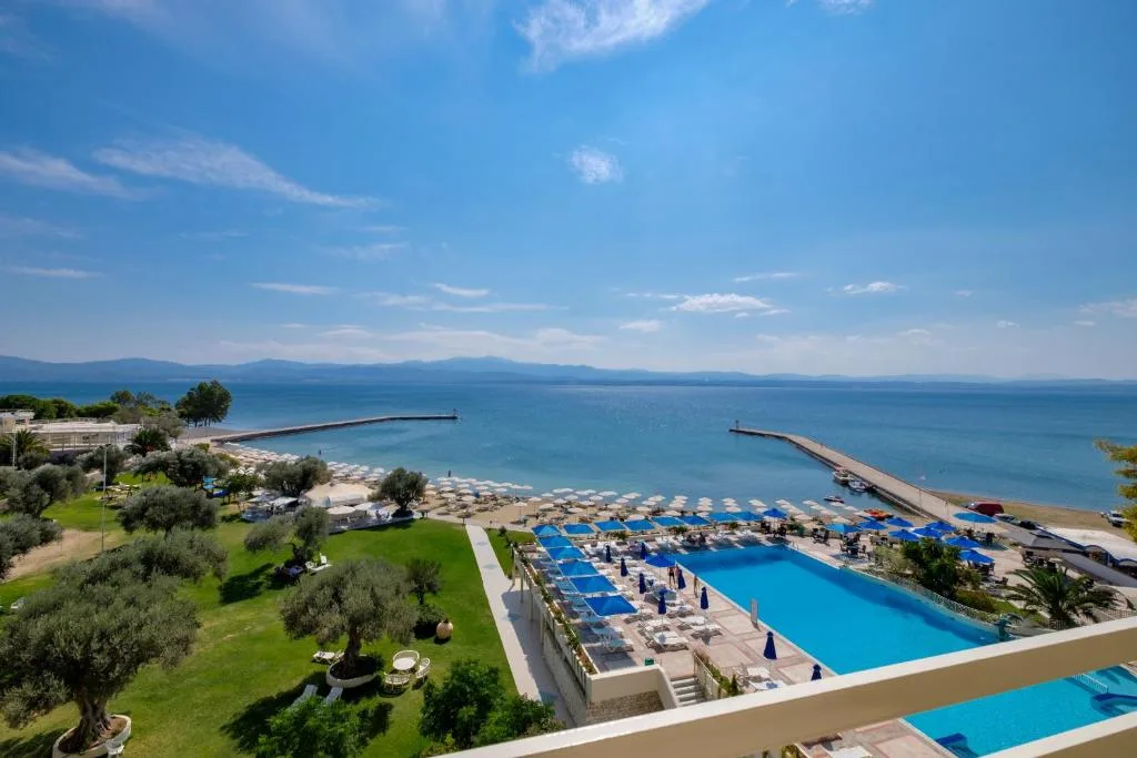 Palmariva Beach Hotel: another view