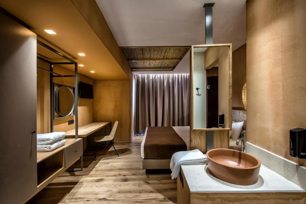 Palmera Beach Hotel & Spa: another view