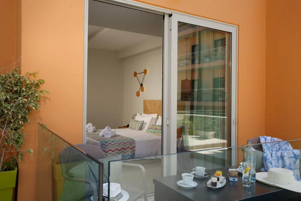 Palmera Beach Hotel & Spa: another view