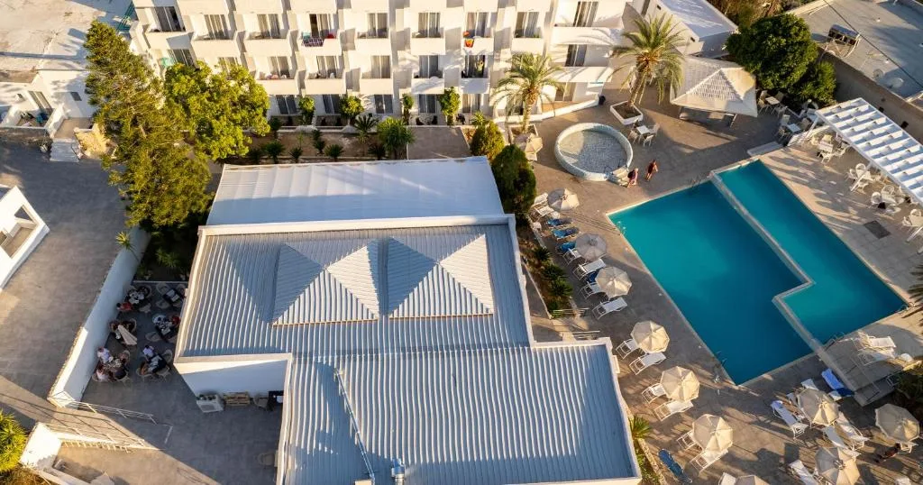Pefkos Breeze Family Resort & Spa: another view