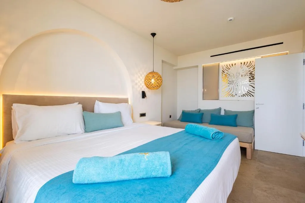 Pegasos Deluxe Beach Hotel: another view