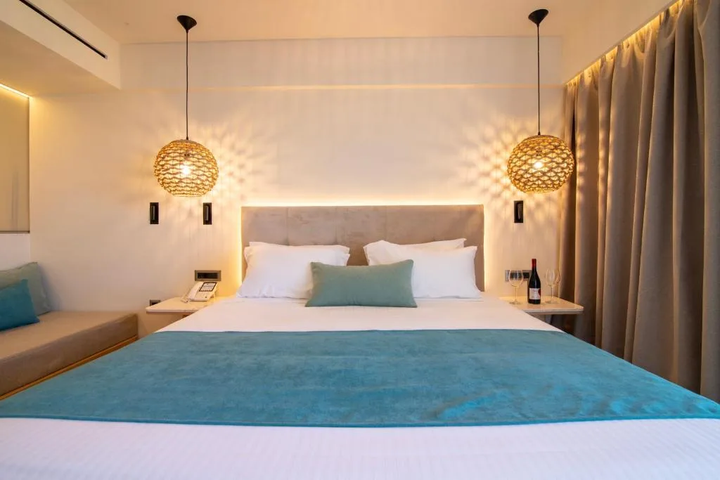 Pegasos Deluxe Beach Hotel: another view