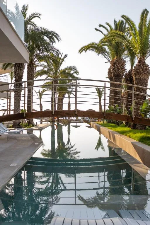 Pegasos Deluxe Beach Hotel: another view