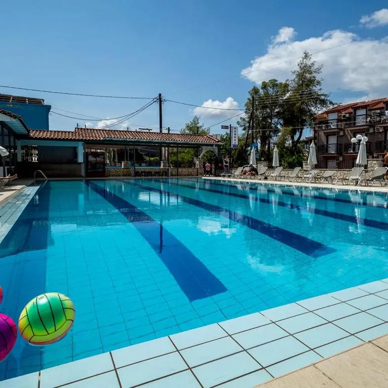 Perkes Hotel Complex: another view