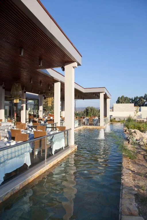 Port Royal Villas and Spa: another view