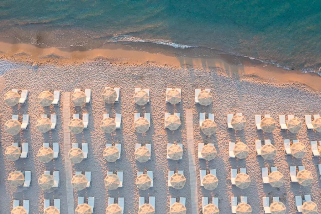 Porto Angeli: another view