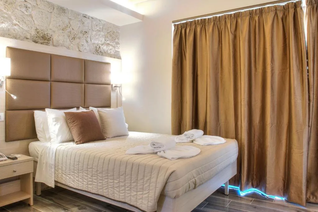 Porto Demo Hotel: another view