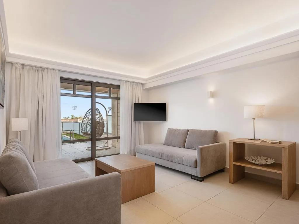Porto Platanias Beach Resort & Spa: another view