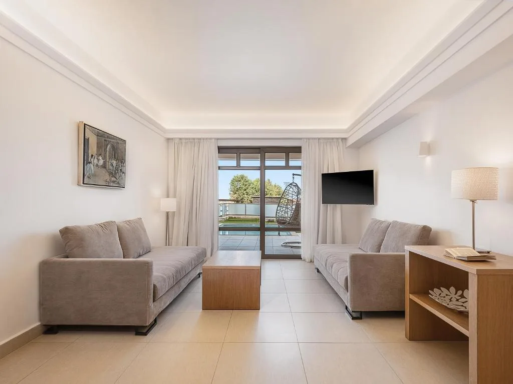 Porto Platanias Beach Resort & Spa: another view