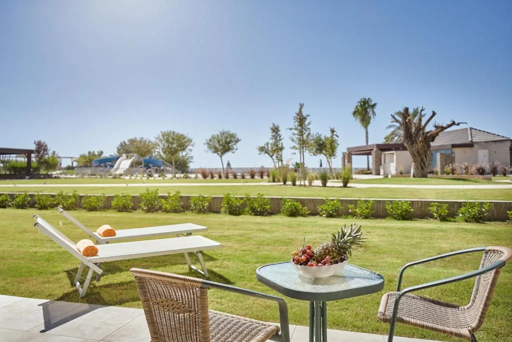 Princess Sun Hotel: another view