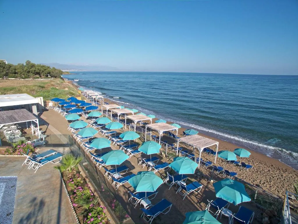 Rethymno Mare & Water Park: another view
