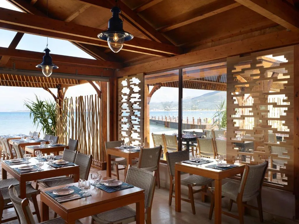 Roda Beach Resort & Spa: another view