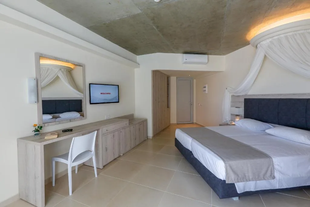 Rodos Star All Inclusive Hotel: another view