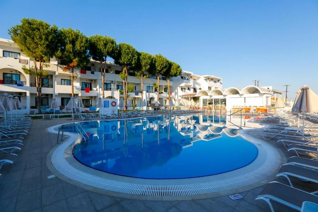 Rodos Star All Inclusive Hotel: another view