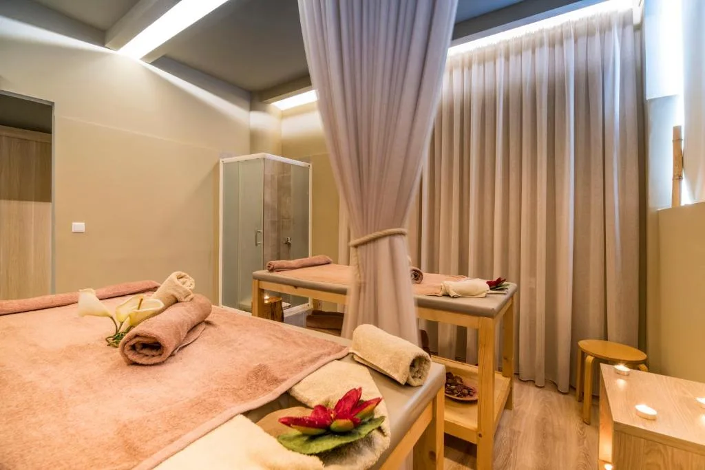 Semiramis Village Hotel: another view