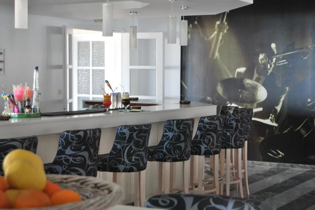 Semiramis Village Hotel: another view