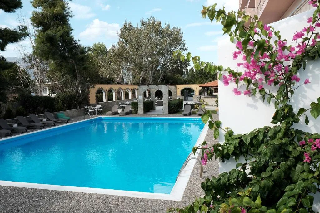 Stefania Hotel: another view