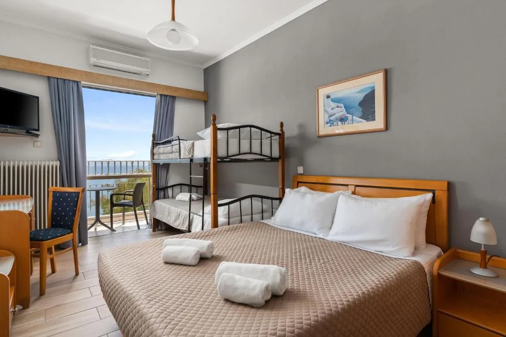 Stefania Hotel: another view