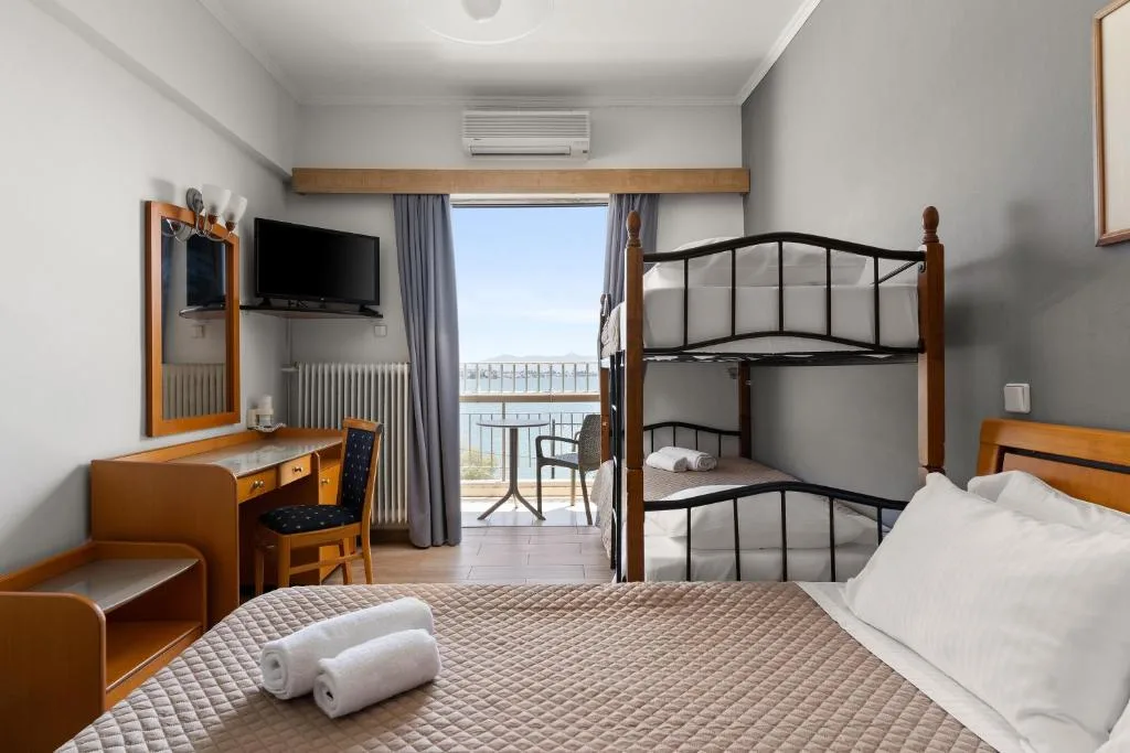 Stefania Hotel: another view