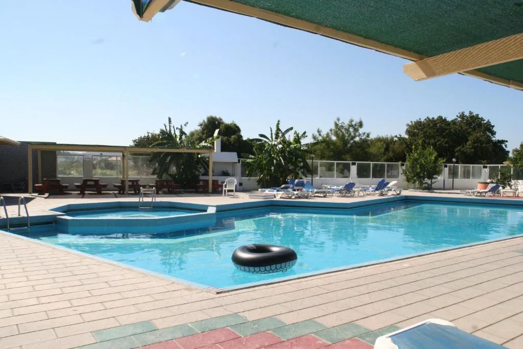 Summer Dream Hotel: another view