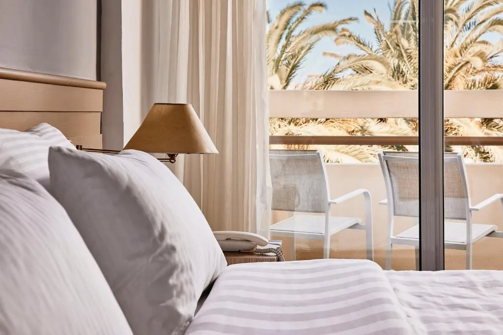 Tylissos Beach Hotel: another view