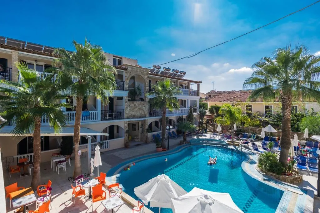 Zante Plaza Hotel & Apartments: another view