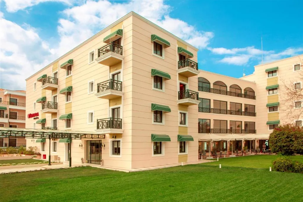 Zeus Essence Ramada by Wyndham Athens: another view
