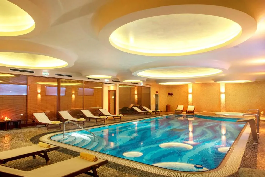 Zeus Essence Ramada by Wyndham Athens: another view